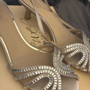 Size 10 Badgley Mischka Ocean 2” heels wedding evening shoes